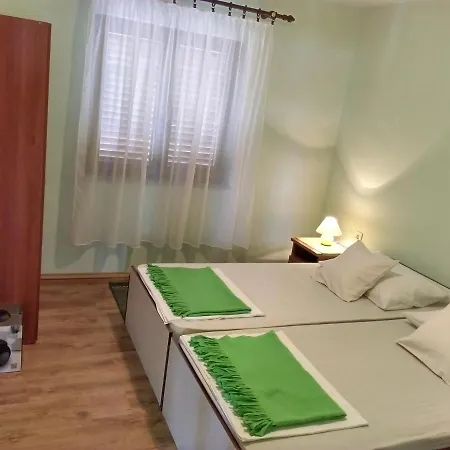 Apartament With A Parking Space Maslenica, Novigrad - 11384 Jasenice (Zadar)