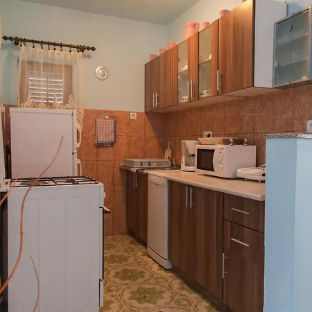 Apartament With A Parking Space Maslenica, Novigrad - 11384